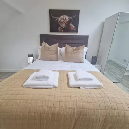 Eskholme - Flat 2, * Whitby