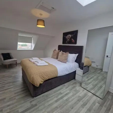 Eskholme - Flat 2,