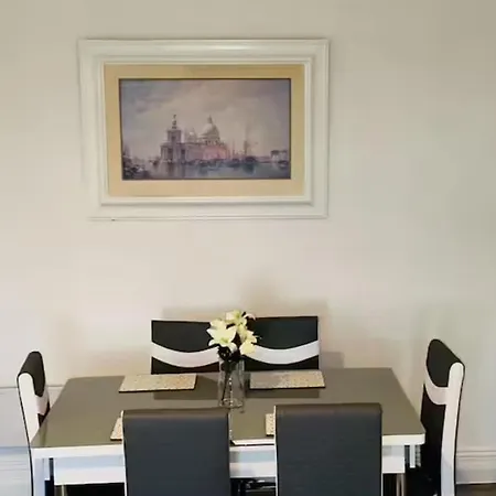 Eskholme - Flat 2, 惠特比