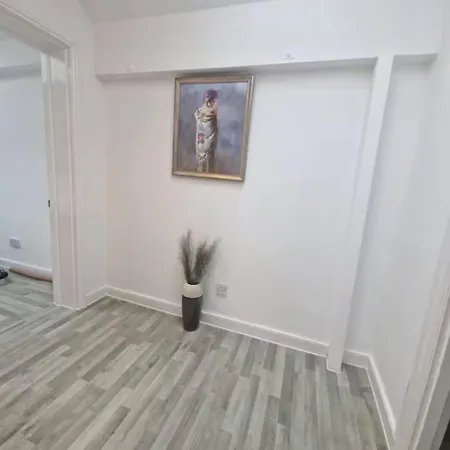 Eskholme - Flat 2, 公寓