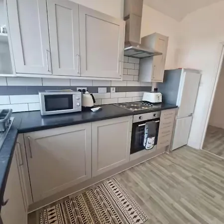 Eskholme - Flat 2, * Whitby