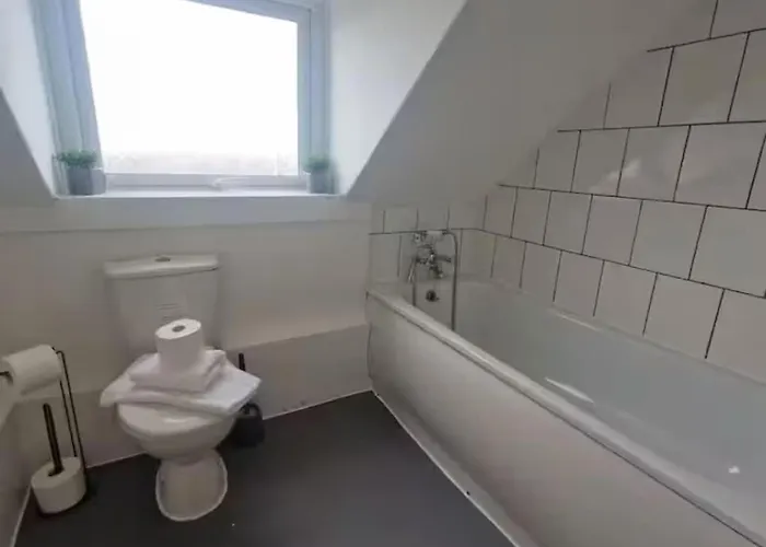 Eskholme - Flat 2, Whitby